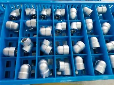 كوع 0.75 بوصة 90 درجة، SW، 3000، ASME B16.11، A182 F51، NACE