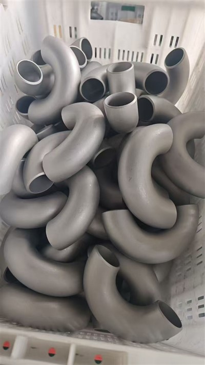 كوع فولاذي مقاوم لحمض النيتريك C4